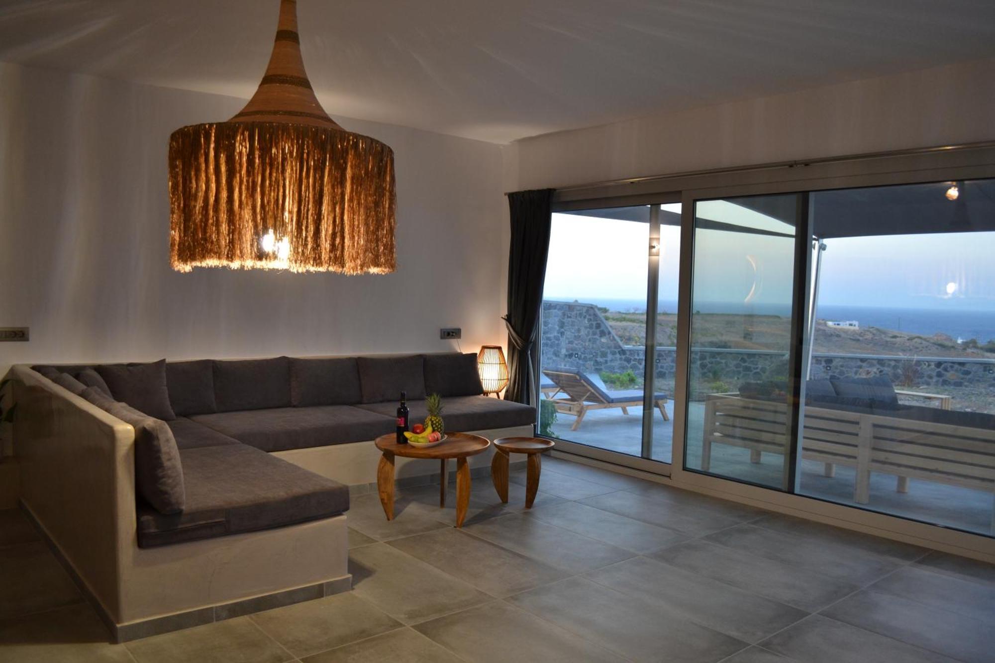 Erimo Vip Villa Vourvoúlos Eksteriør billede